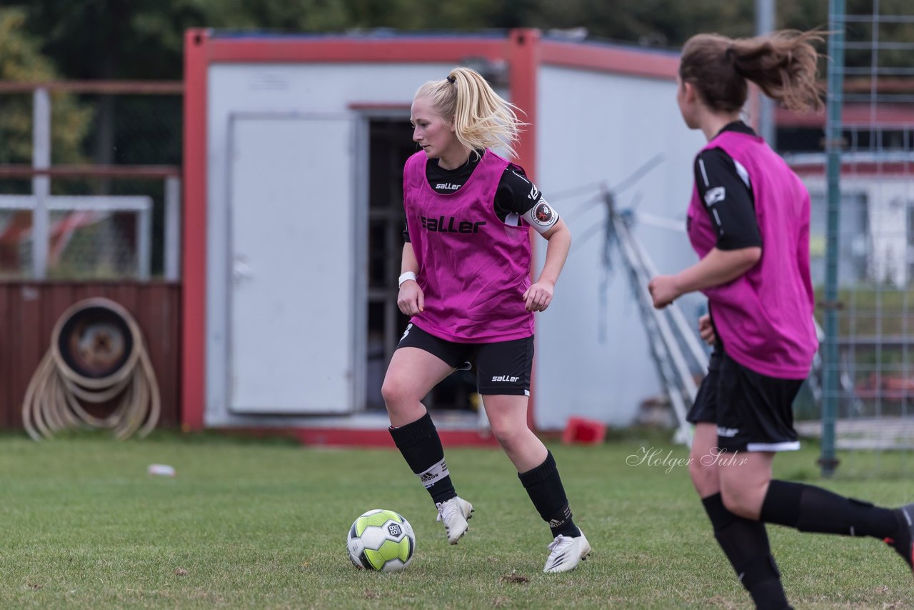 Bild 178 - Frauen Grossenasper SV - SV Steinhorst/Labenz : Ergebnis: 1:3